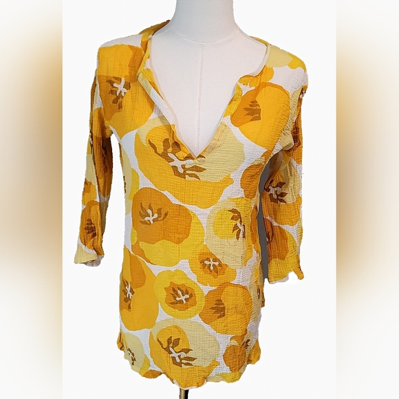 j.crew Tops - J.Crew Yellow Poppy Floral Print‎ Tunic Blouse Size
XS